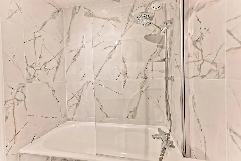 Appartement Spacieux Et Paisible Paris 19Eme