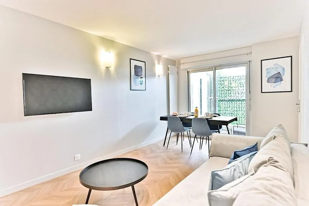 Apartmán Appartement Spacieux Et Paisible Paris 19Eme